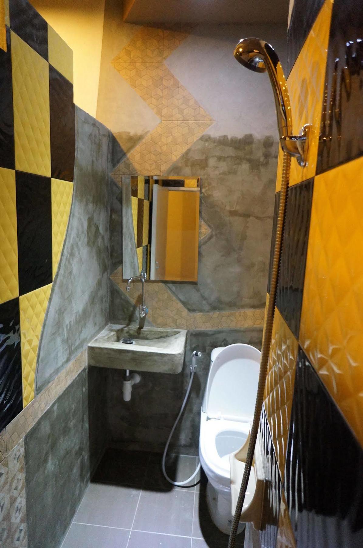 Aparthotel Hive 28 à Bangkok Extérieur photo